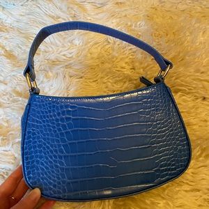 Abercrombie and ditch faux leather shoulder purse
